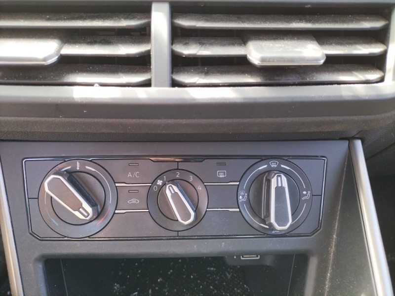 Recambio de mando calefaccion / aire acondicionado para volkswagen polo 1.0 tsi referencia OEM IAM 2G1820045FEYW 2G1820045F 