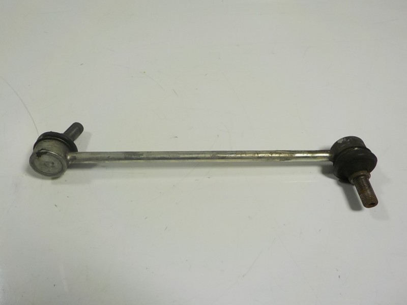 Recambio de tirante delantero derecho para lexus rx 450h referencia OEM IAM 4882028050  