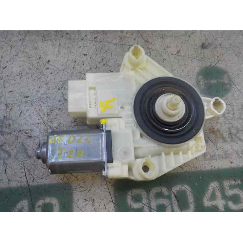 Recambio de motor elevalunas trasero izquierdo para volkswagen golf vii variant 1.6 tdi dpf referencia OEM IAM 5Q4959811F 5Q4959