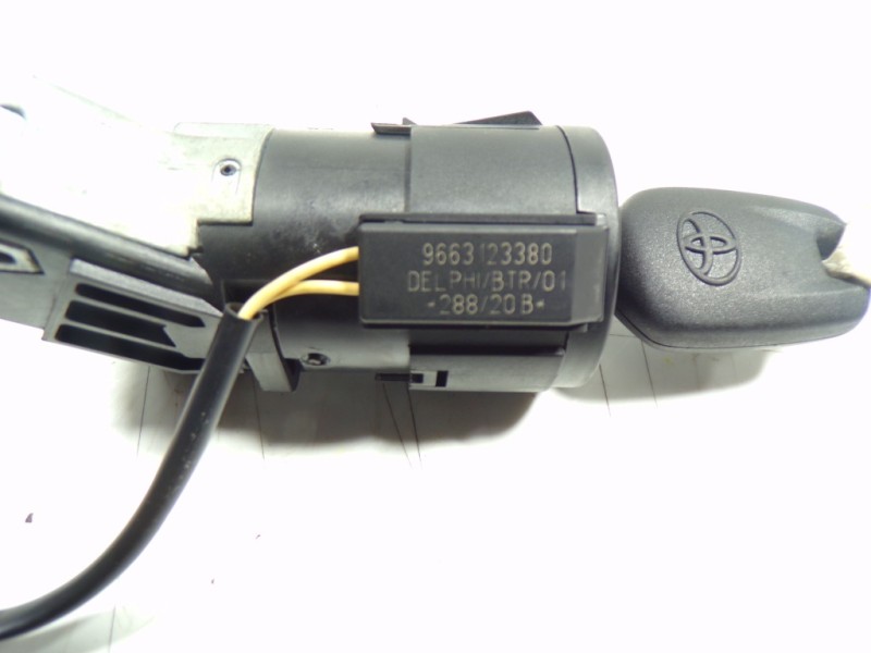 Recambio de antirrobo para toyota proace city 1.5 dci referencia OEM IAM  9663123380 