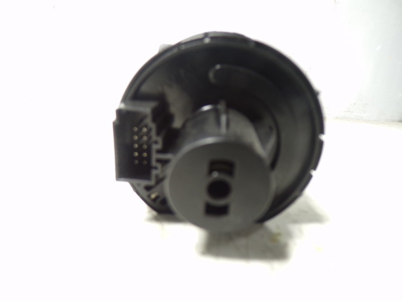 Recambio de mando luces para volkswagen polo 1.0 tsi referencia OEM IAM 5G0941431AGWZU 5G0941431S 