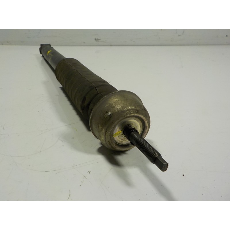 Recambio de amortiguador trasero izquierdo para nissan micra (k13) 1.2 cat referencia OEM IAM E62101HA4A 562101HA4A 