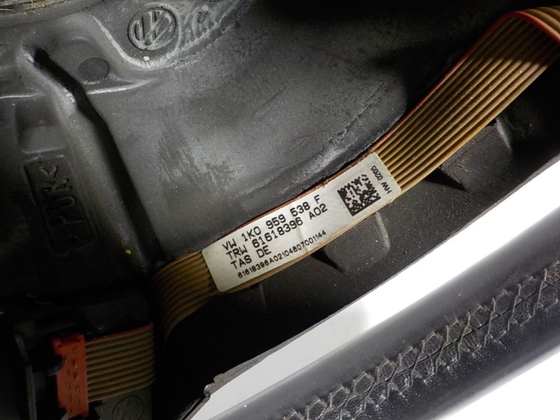 Recambio de volante para volkswagen eos (1f7) 2.0 tdi referencia OEM IAM 1Q0419091AJUSZ 1K0959537J 