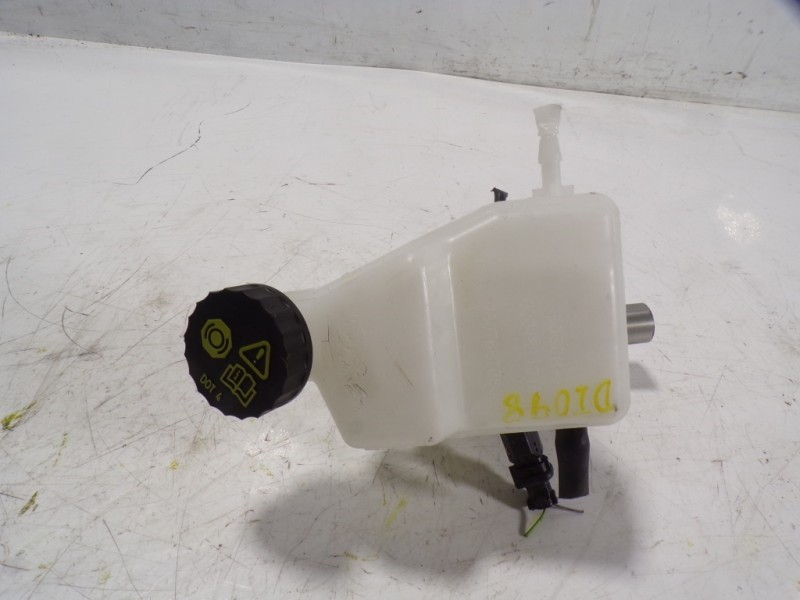 Recambio de bomba freno para toyota proace city 1.5 dci referencia OEM IAM   