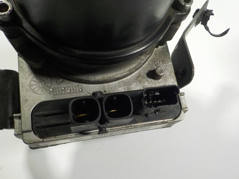 Recambio de bomba direccion para citroën c4 lim. 1.6 blue-hdi fap referencia OEM IAM 1629092180 9813547780 