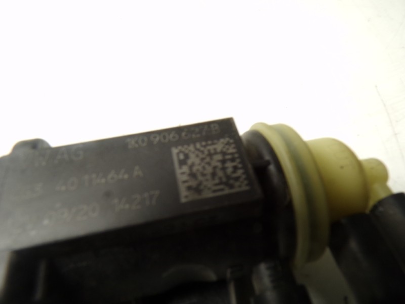 Recambio de valvula aire adicional para skoda octavia combi (nx5) 2.0 tdi referencia OEM IAM 1K0906627B 1K0906627B 