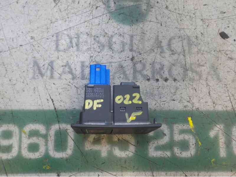 Recambio de warning para volkswagen golf vii variant 1.6 tdi dpf referencia OEM IAM 5G0953509A 5G1919225 