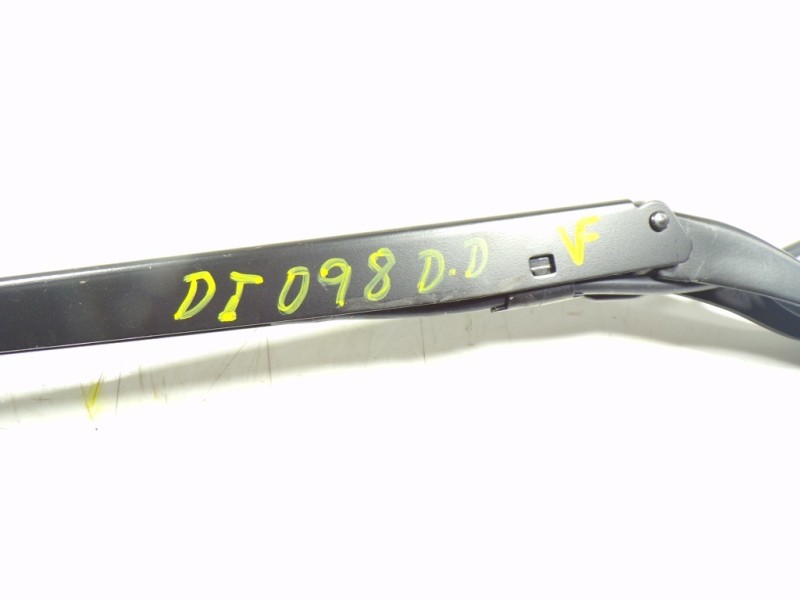 Recambio de brazo limpia delantero derecho para toyota proace city 1.5 dci referencia OEM IAM   