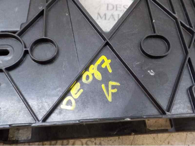 Recambio de apoyabrazos central para opel astra j lim. 2.0 16v cdti referencia OEM IAM 13293407  