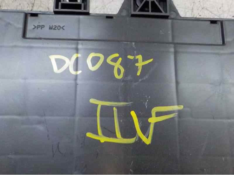 Recambio de caja reles / fusibles para opel astra j lim. 2.0 16v cdti referencia OEM IAM 13343949  