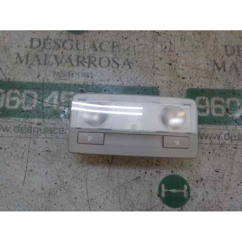 Recambio de piloto interior para opel astra j lim. 2.0 16v cdti referencia OEM IAM 22774329  