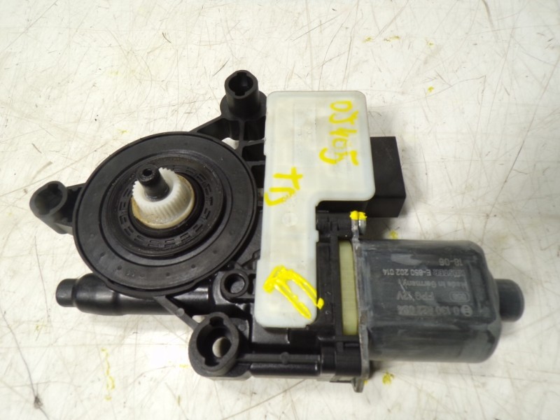 Recambio de motor elevalunas trasero derecho para volkswagen polo 1.0 tsi referencia OEM IAM 5Q0959408D 5Q0959812D 