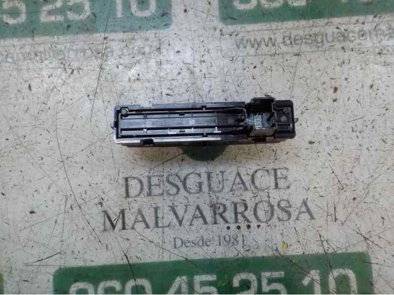 Recambio de warning para opel astra j lim. 2.0 16v cdti referencia OEM IAM 13285122 13285122 