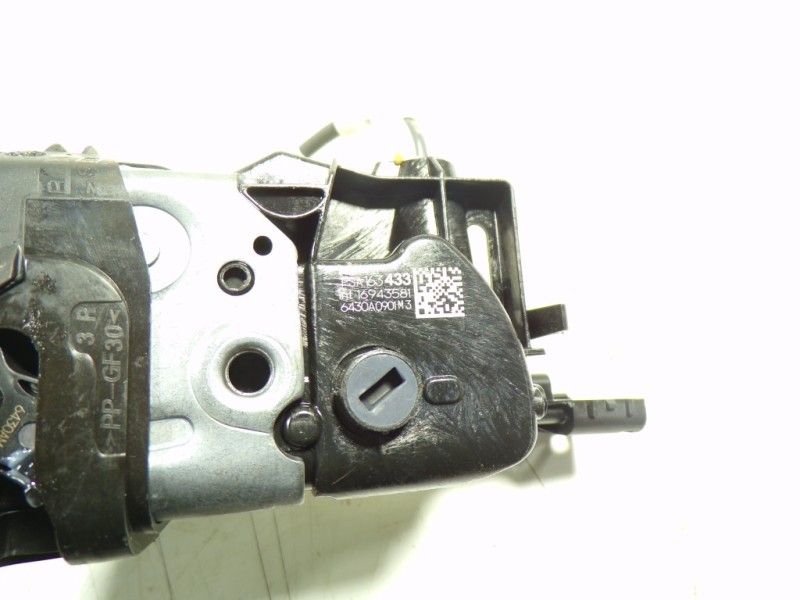 Recambio de cerradura puerta delantera derecha para toyota proace city 1.5 dci referencia OEM IAM  16943581 