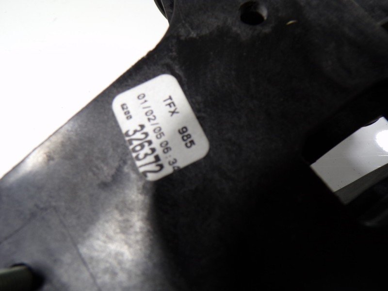 Recambio de palanca cambio para renault scenic ii 1.5 dci diesel referencia OEM IAM  326372 