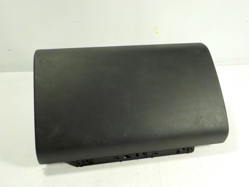 Recambio de guantera para porsche cayenne (typ 9pa) 4.5 v8 cat referencia OEM IAM 95555211801A03  