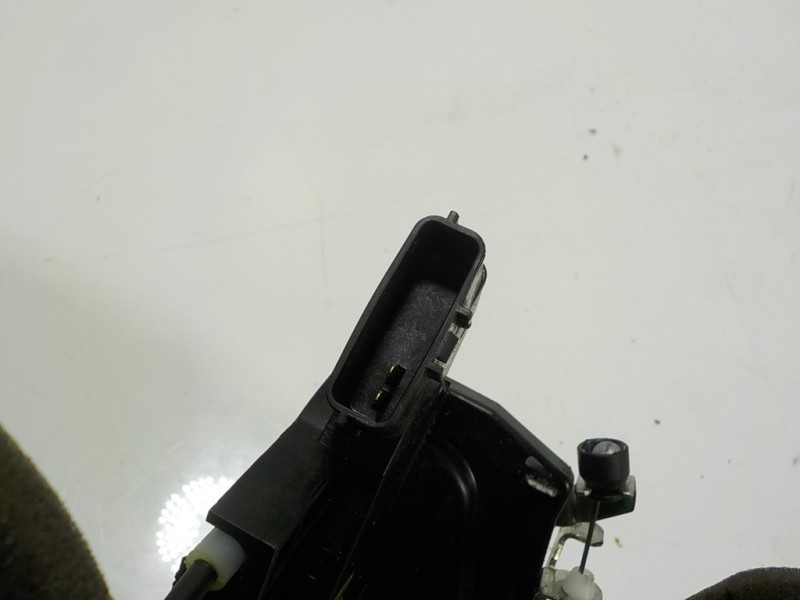 Recambio de cerradura puerta delantera derecha para nissan micra (k13) 1.2 cat referencia OEM IAM 805001HD0B T7213510 