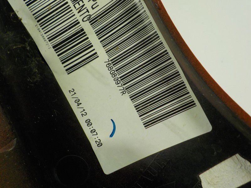 Recambio de moldura para renault twizy urban referencia OEM IAM  768G88080R 