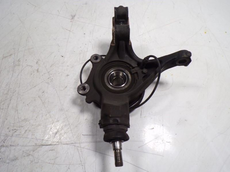 Recambio de mangueta delantera derecha para ds ds 4 crossback 1.6 thp referencia OEM IAM 364796  