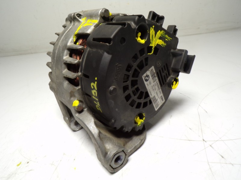 Recambio de alternador para bmw serie 1 lim. (f20) 2.0 turbodiesel referencia OEM IAM 12318578609 FG18D111 