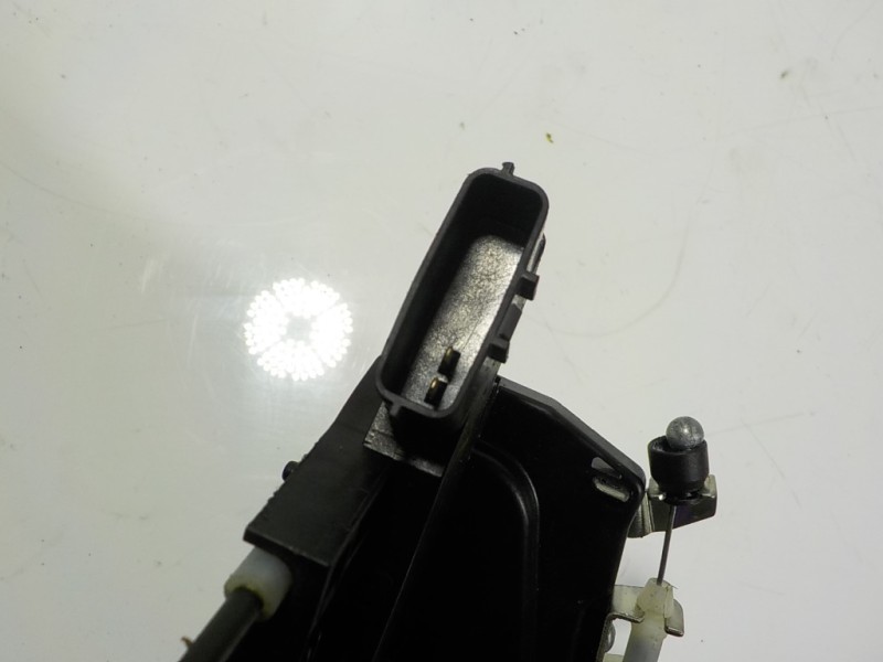 Recambio de cerradura puerta trasera derecha para nissan micra (k13) 1.2 cat referencia OEM IAM 825001HD0C T7214510 