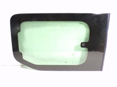 Recambio de cristal puerta trasero izquierdo para toyota proace city 1.5 dci referencia OEM IAM   