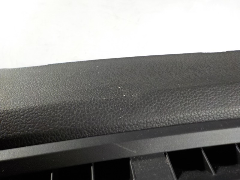 Recambio de salpicadero para volkswagen polo 1.0 tsi referencia OEM IAM 2G1857004KRA3  