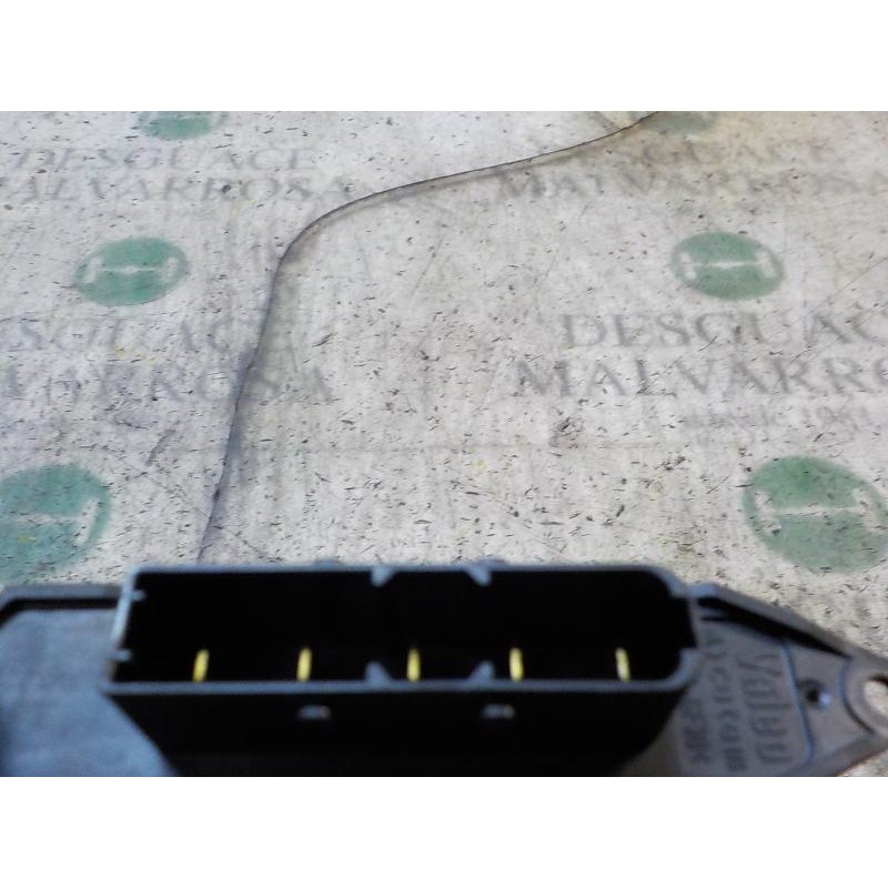 Recambio de resistencia calefaccion para renault megane iii berlina 5 p 1.9 dci diesel referencia OEM IAM 7701207715  