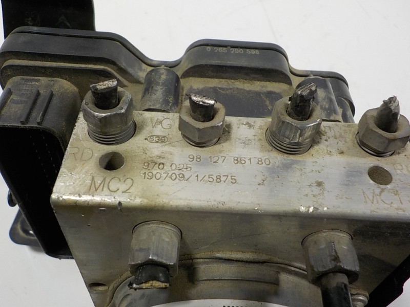 Recambio de abs para peugeot 508 sw 1.5 blue-hdi fap referencia OEM IAM 1636407780 9829939880 