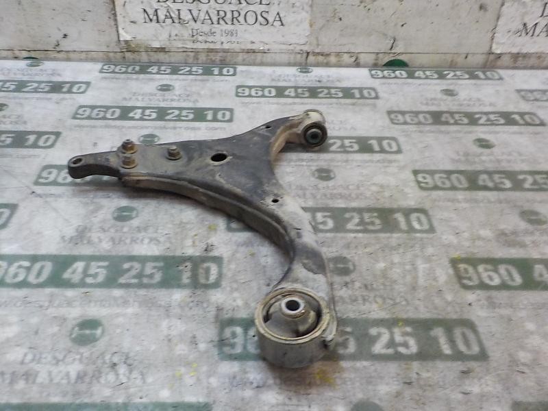 Recambio de brazo suspension inferior delantero izquierdo para kia pro_cee´d 2.0 crdi referencia OEM IAM 545002H000  