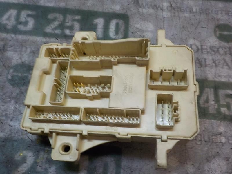 Recambio de caja reles / fusibles para kia pro_cee´d 2.0 crdi referencia OEM IAM 919501H510 919501H510 