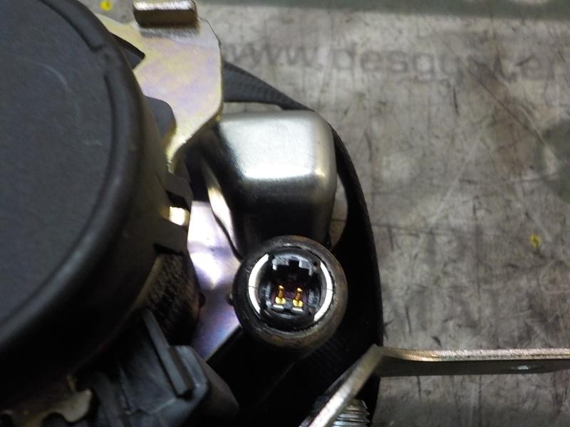 Recambio de cinturon seguridad delantero derecho para kia pro_cee´d 2.0 crdi referencia OEM IAM 888201H700EQ  