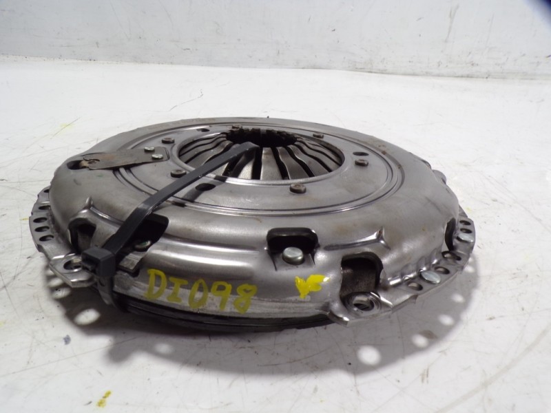 Recambio de kit embrague para toyota proace city 1.5 dci referencia OEM IAM   