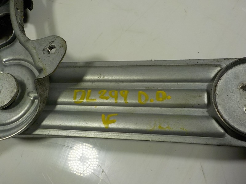 Recambio de elevalunas delantero derecho para nissan micra (k13) 1.2 cat referencia OEM IAM 807201HB0A 827301HB1A 