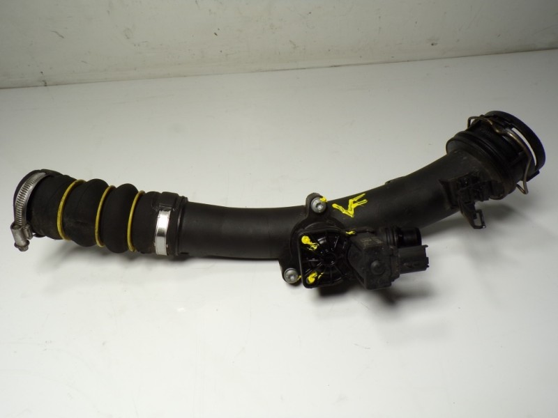 Recambio de tubo intercooler para opel crossland x 1.2 referencia OEM IAM 3640157 9677537380 9806487880