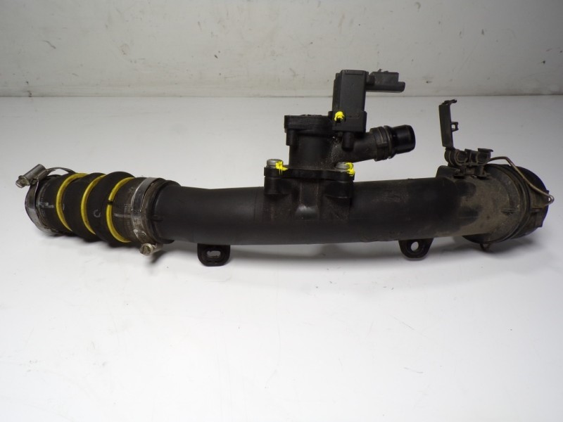 Recambio de tubo intercooler para opel crossland x 1.2 referencia OEM IAM 3640157 9677537380 9806487880