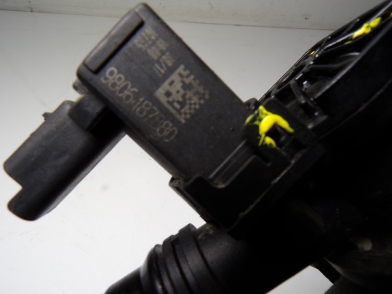 Recambio de tubo intercooler para opel crossland x 1.2 referencia OEM IAM 3640157 9677537380 9806487880