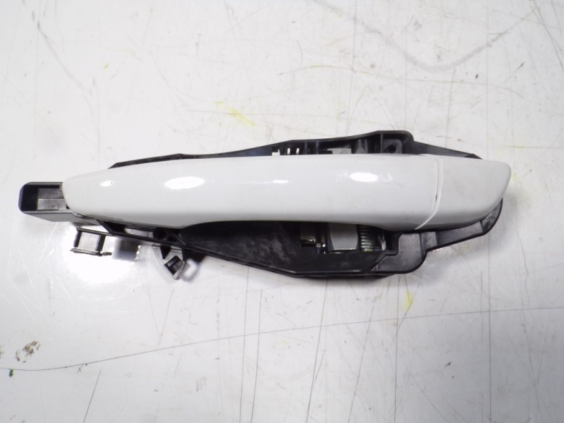 Recambio de maneta exterior delantera derecha para toyota proace city 1.5 dci referencia OEM IAM  9802977180 