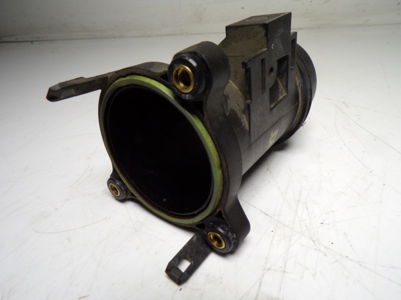 Recambio de caudalimetro para bmw serie 1 lim. (f20) 2.0 turbodiesel referencia OEM IAM 11618519492 1161851949203 