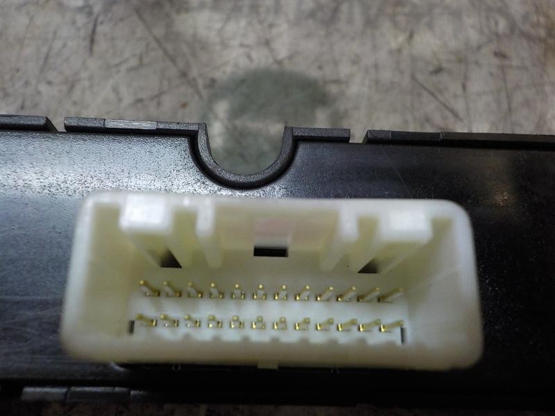 Recambio de warning para kia pro_cee´d 2.0 crdi referencia OEM IAM 937001H020  