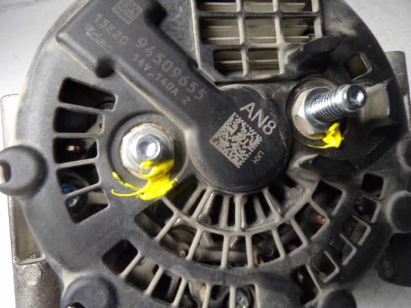 Recambio de alternador para opel mokka x 1.6 cdti dpf referencia OEM IAM  94509655 
