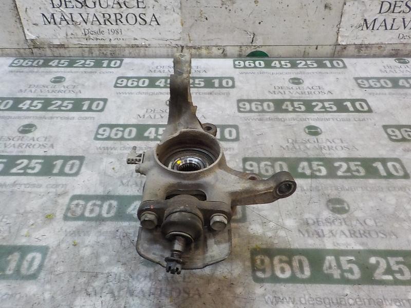 Recambio de mangueta delantera derecha para kia pro_cee´d 2.0 crdi referencia OEM IAM 517162H100  