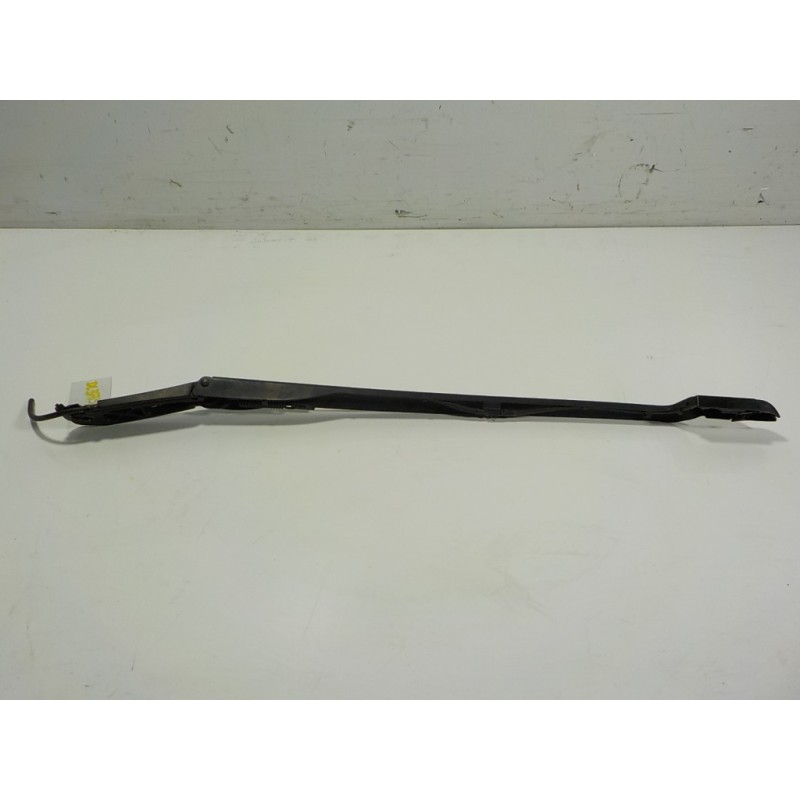Recambio de brazo limpia delantero izquierdo para peugeot 508 sw 1.5 blue-hdi fap referencia OEM IAM 9823606980  