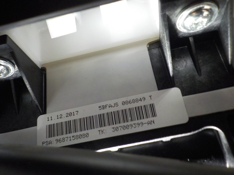 Recambio de salpicadero para citroën c4 lim. 1.6 blue-hdi fap referencia OEM IAM 16129054ZD  8217F5