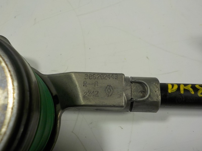 Recambio de bombin embrague para renault master iv 2.3 dci diesel fap energy cat referencia OEM IAM  306202443R 