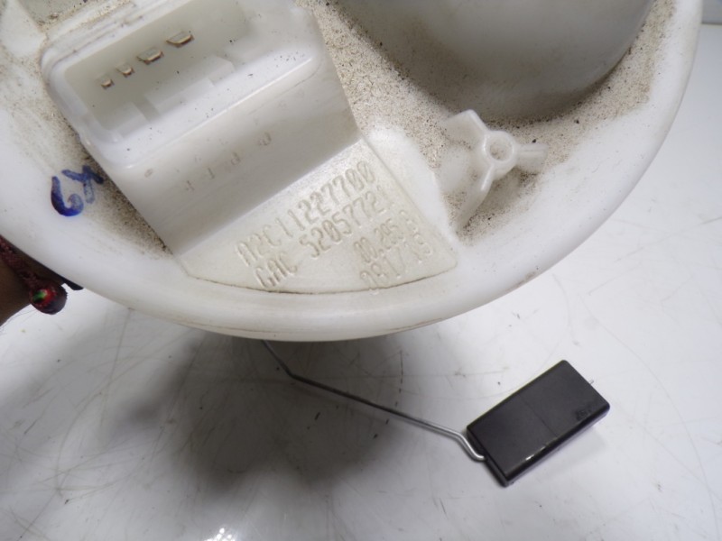 Recambio de aforador para fiat nuova 500 (150) 1.2 cat referencia OEM IAM 52057721 A2C11227700 