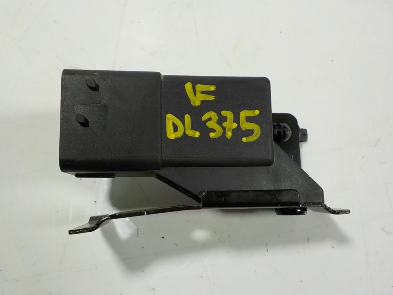 Recambio de caja precalentamiento para peugeot 508 sw 1.5 blue-hdi fap referencia OEM IAM 9803299780 9803299780 