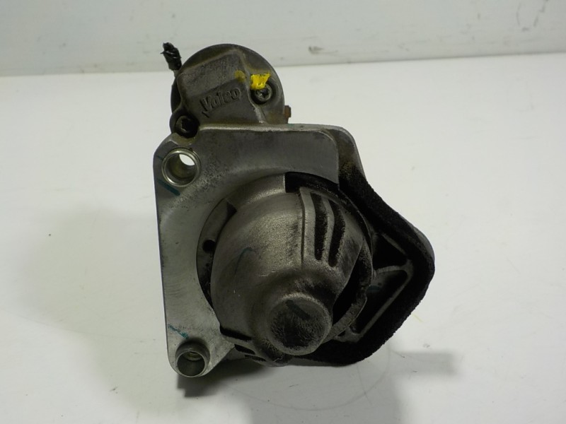 Recambio de motor arranque para nissan micra (k13) 1.2 cat referencia OEM IAM 233001HC1A 00233001HC1A 