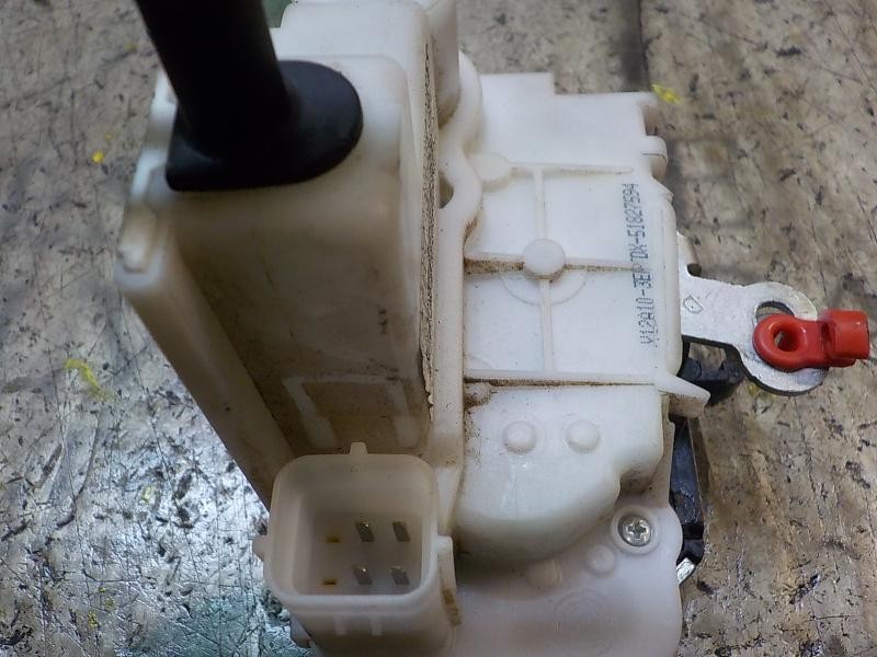 Recambio de cerradura puerta delantera derecha para fiat nuova 500 (150) 1.2 cat referencia OEM IAM 51827593  