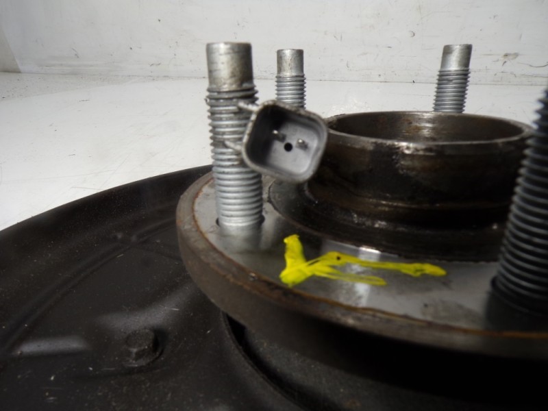 Recambio de mangueta delantera izquierda para opel mokka x 1.6 cdti dpf referencia OEM IAM  GFSLHNHCHL 